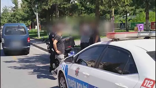 Yayalara yol vermeyen araçlara para cezası...