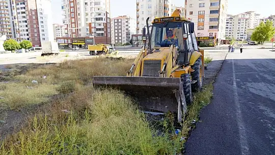 Bahçelievler Mahallesi'nde toplu temizlik çalışması yapıldı