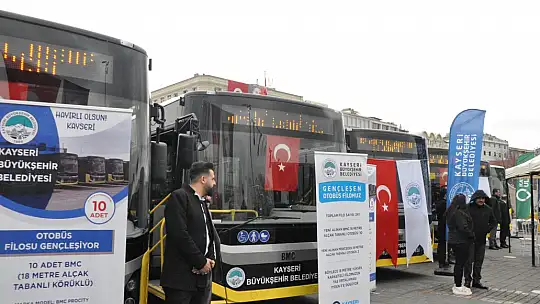 Büyükkılıç, 12 yeni otobüsü tanıttı