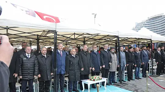 Büyükkılıç, 12 yeni otobüsü tanıttı