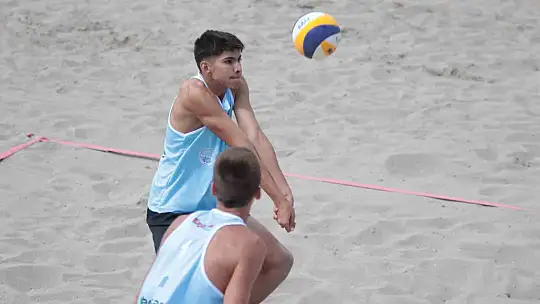 Erciyes'te Plaj Voleybolu Turnuvası başladı