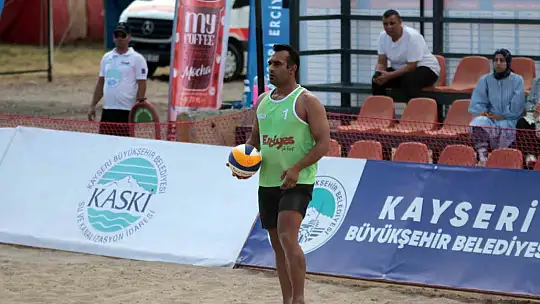 Erciyes'te Plaj Voleybolu Turnuvası başladı