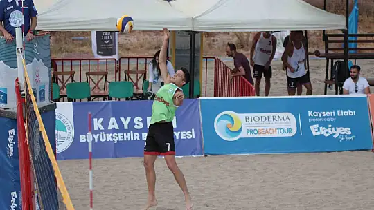 Erciyes'te Plaj Voleybolu Turnuvası başladı