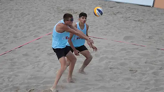 Erciyes'te Plaj Voleybolu Turnuvası başladı