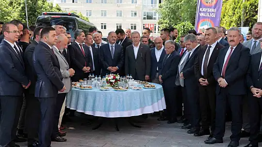 Özhaseki: Sene sonuna kadar kalıcı konutun ihalesi tamamlanacak