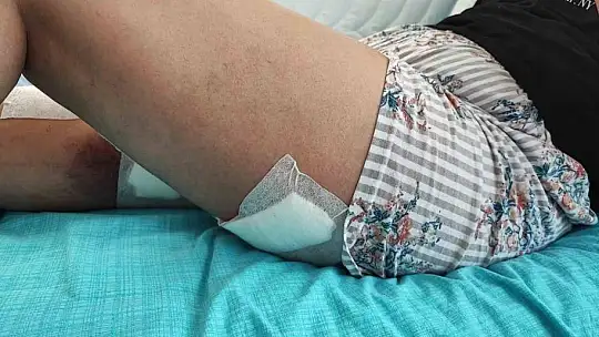 Emlakçı kadını vurdular, silah tutukluk yapınca hayatta kaldı