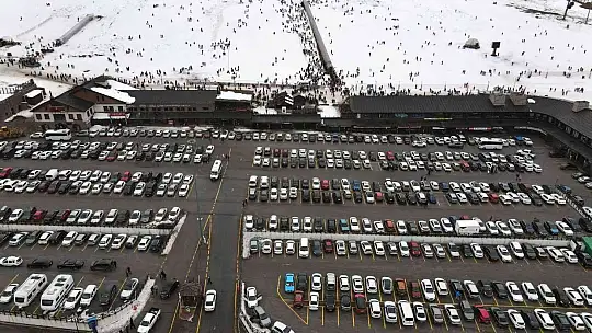 Erciyes'e turist akını