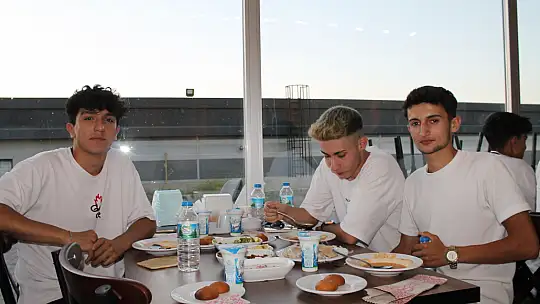 Erciyesgücü FK yemekte buluştu