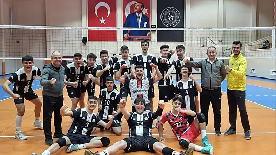 Erkekler 2. Lig 4. Grup: Pınarbaşı Belediyespor: 0- Hürriyet MTAL:3