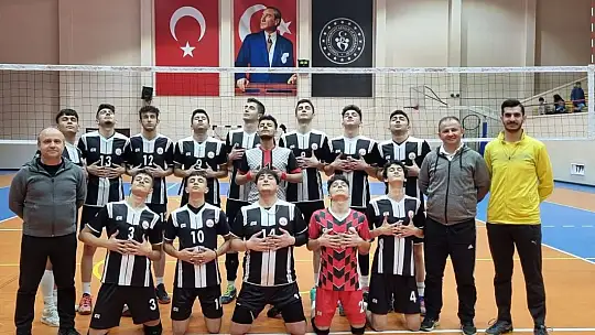 Erkekler 2. Lig 4. Grup: Pınarbaşı Belediyespor: 0- Hürriyet MTAL:3