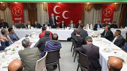 Baki Ersoy'dan muhtarlarla yemekte buluştu