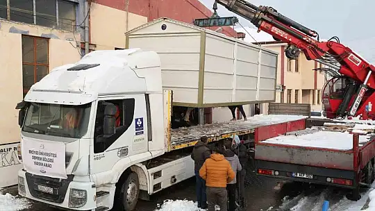 ERÜ'den deprem bölgesine konteyner mutfak