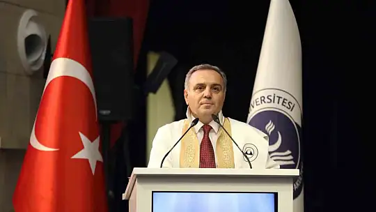 ERÜ Eğitim Fakültesi bu yıl 392 mezun verdi