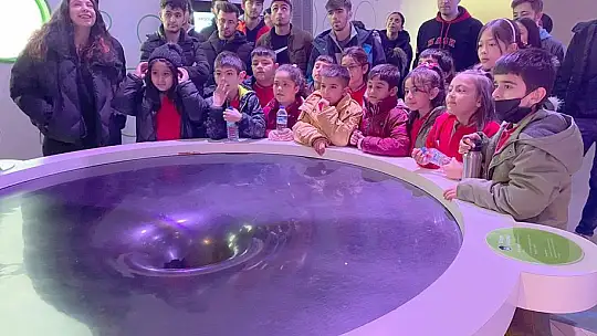 ERÜ Spor Bilimleri'nden 'Bilim Yolunda Minikler' etkinliği