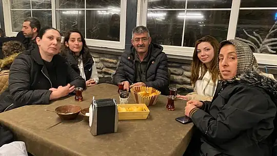 Evine gidemeyen vatandaşlara kapılarını açtılar