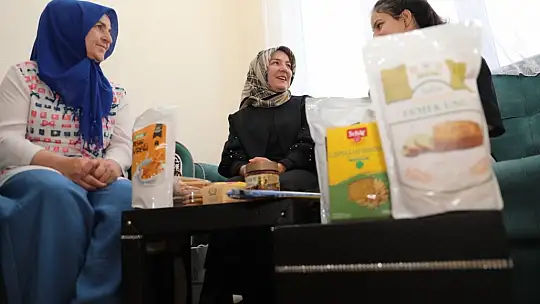 Fatma Çolakbayrakdar, çölyaklı ailelerin yanlarında...