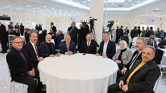 DEVA Partisi'nden 3 isim AK Parti'ye Katıldı