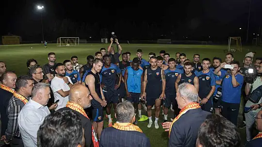 Kayserispor'a Galatasaray maçı öncesi moral ziyareti