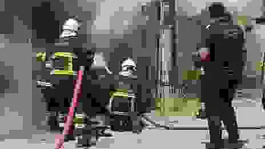 Garajda çıkan yangın paniğe neden oldu