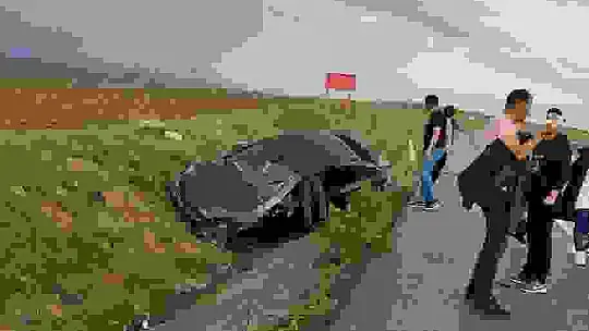 Gemerek'te zincirleme trafik kazası: 6 yaralı