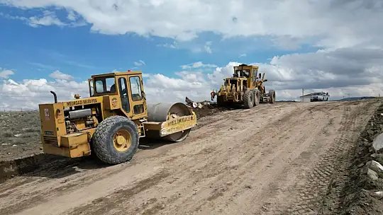 Gesi Mahallesinde Yeni Yol çalışması başladı