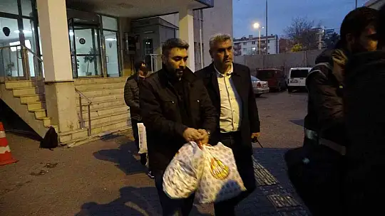 Göçmen kaçakçısı yakalandı