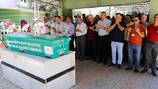 Görünmez kaza kurbanı pilotun cenazesi Adana'da toprağa verildi