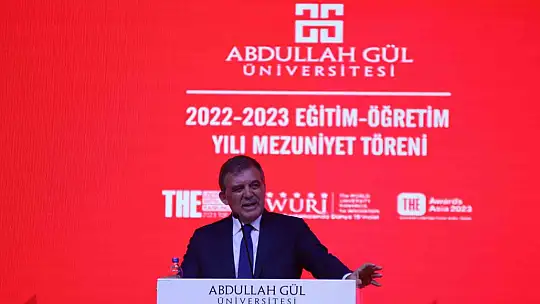 Gül: Cumhuriyetin ikinci yüzyılına girerken önem vermemiz gereken konunun eğitim olduğuna inanıyorum