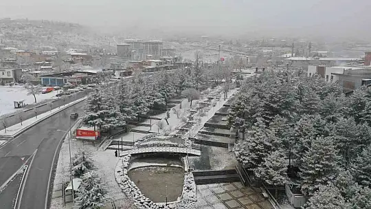 Hacılar beyaza büründü