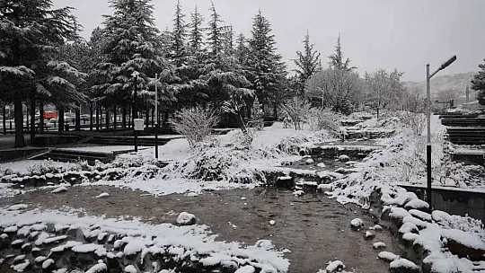 Hacılar beyaza büründü