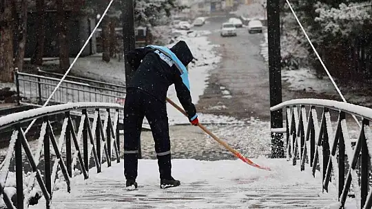 Hacılar beyaza büründü