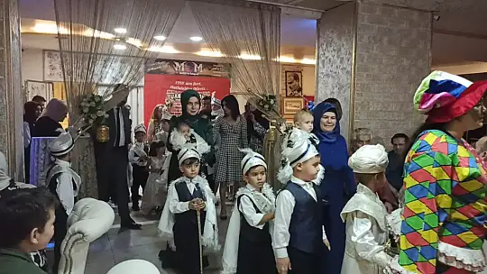 Kayseri'de toplu sünnet şöleni!