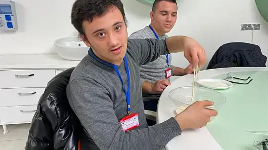 Özel öğrenciler hem öğrendiler hem eğlendiler