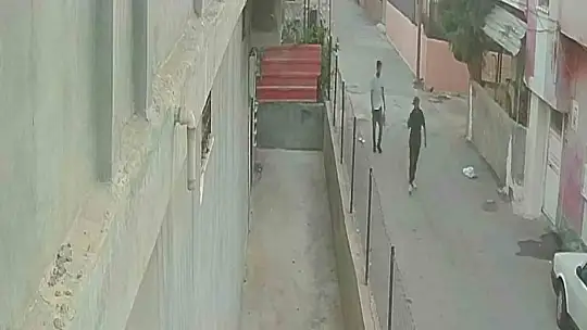 Hırsızlık için taksiyle gelmiş: Otomobil ve motosiklet çalan 3 şüpheli yakalanıp tutuklandı