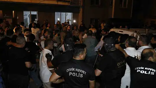 HÜDA PAR'ın il sekterini öldüren ve il başkanını yaralayan kişinin evine saldırı