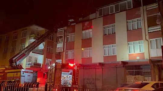 Yangın zorlukla söndürüldü