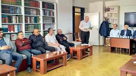 İlim Hikmet vakfı 16. Genel Kurulunu vakıf merkezinde gerçekleştirdi