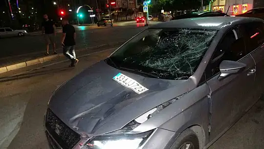 Bisikletle otomobilin çarpması sonucu vatandaş ağır yaralandı