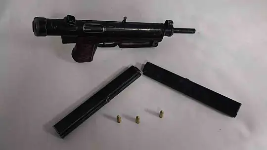 Kayseri'de jandarma otomatik tabanca ele geçirdi