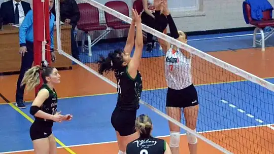 Medipax Kayseri Atletikspor Günseven Şalgam Ereğli Belediyespor'u 3-0 mağlup etti