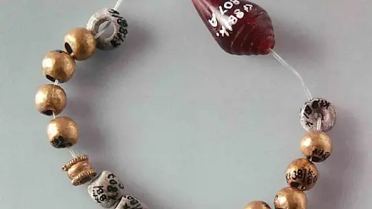 Kadınlar 4 bin yıl önce de 'TAKI'yormuş