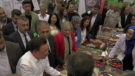 El emeği göz nuru ürünler görücüye çıktı