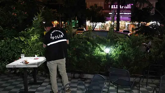 Kafede birlikte oturduğu şahsın silahlı saldırısına uğrayan genç ağır yaralandı
