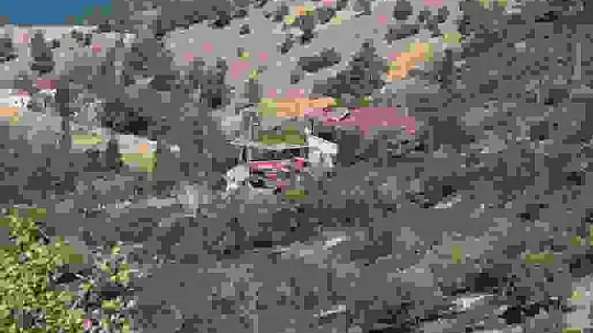 Kahramanmaraş'ta yanan 15 hektar alan dron ile görüntülendi