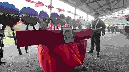 Kahramanmaraşlı şehit son yolculuğuna uğurlandı