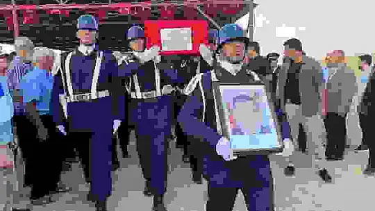 Kahramanmaraşlı şehit son yolculuğuna uğurlandı