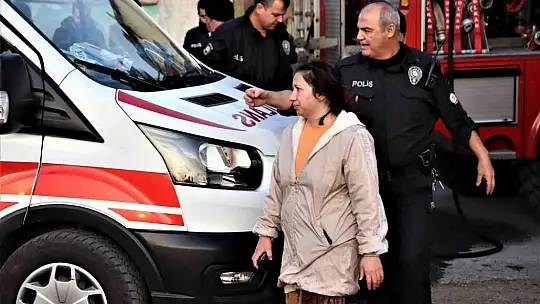 Karısıyla tartıştı, evini ateşe verdi