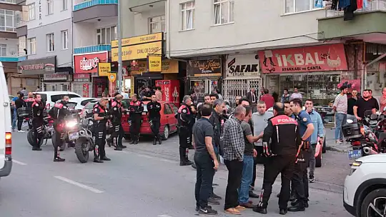 Kavgayı ayırmak isterken...