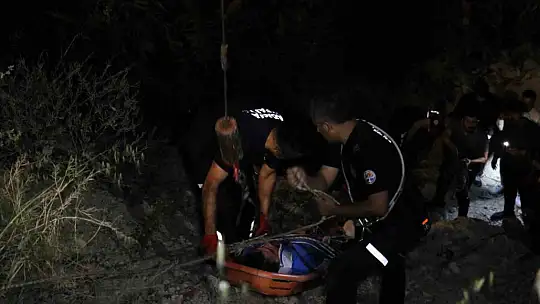 Kayıp olan bilgisayar teknisyeni, 30 metre yamaçtan yuvarlanmış halde yaralı olarak bulundu
