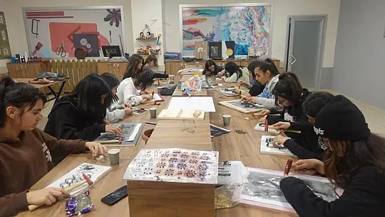 Erciyes'te kayak ve gondol keyfi